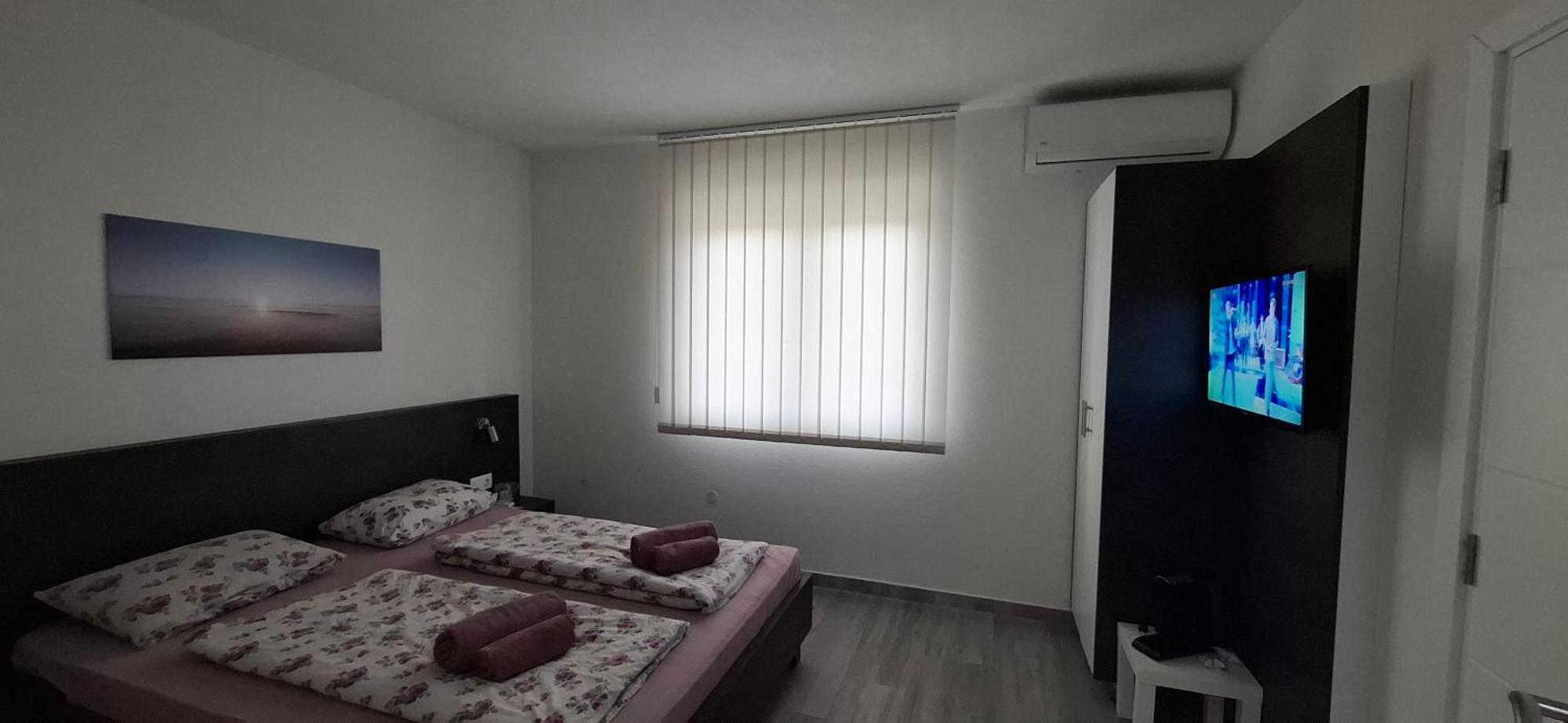 Gold Apartmani Kozarac Exterior foto